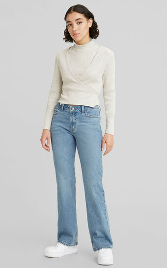 Levi's - Low Pitch Bootcut Jeans in NAPA SUN