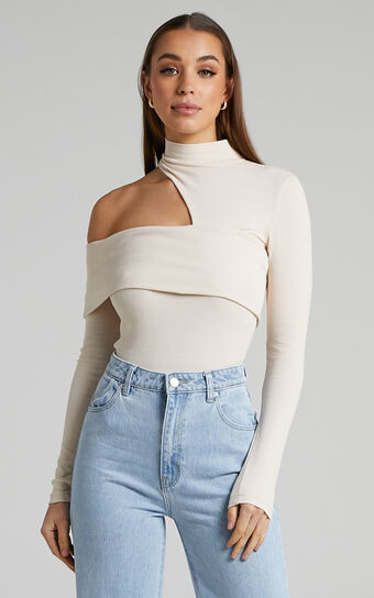 Kiefer Top - Asymmetric Long Sleeve Cutout Top in Cream