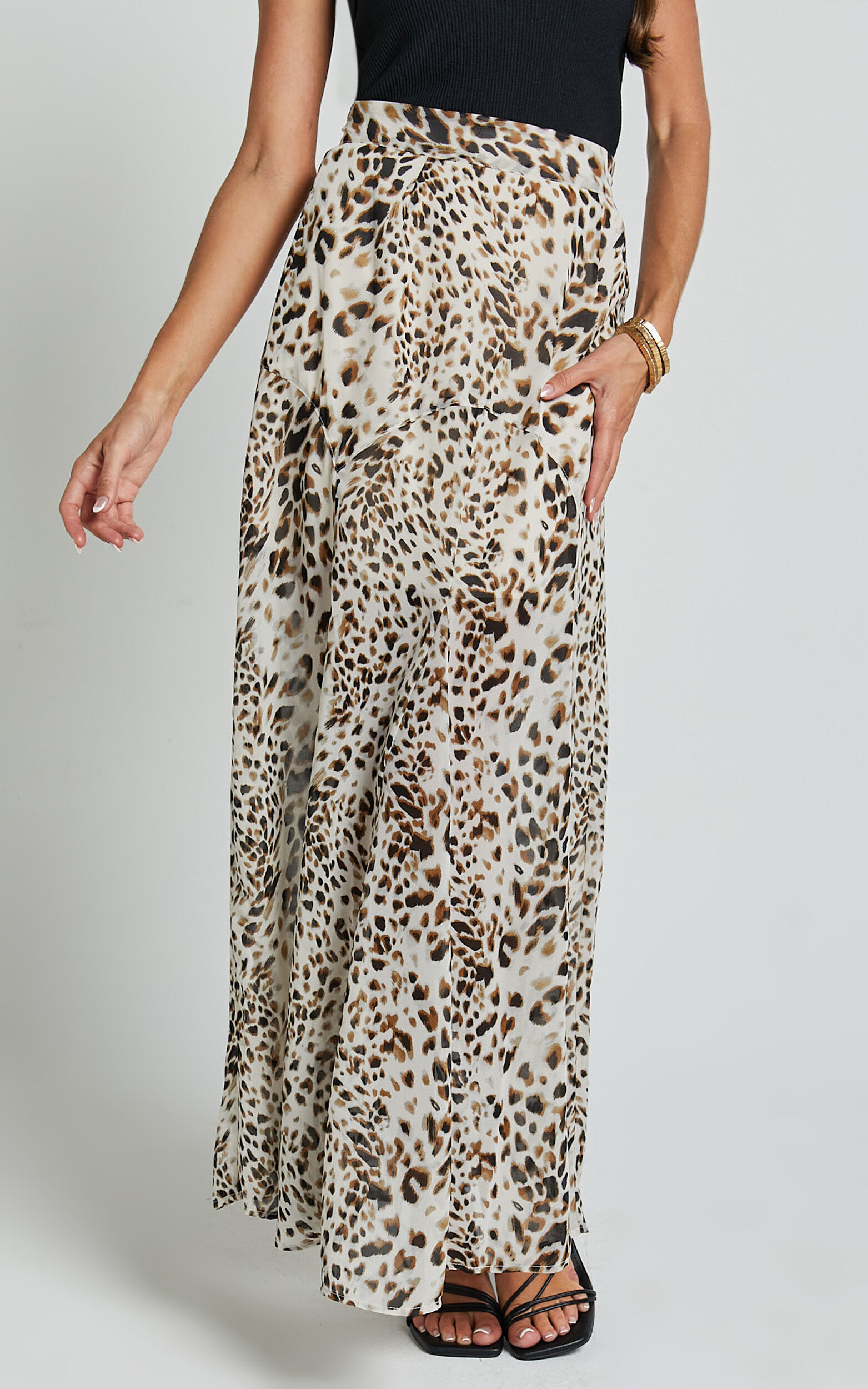 Riva split skirt outlet