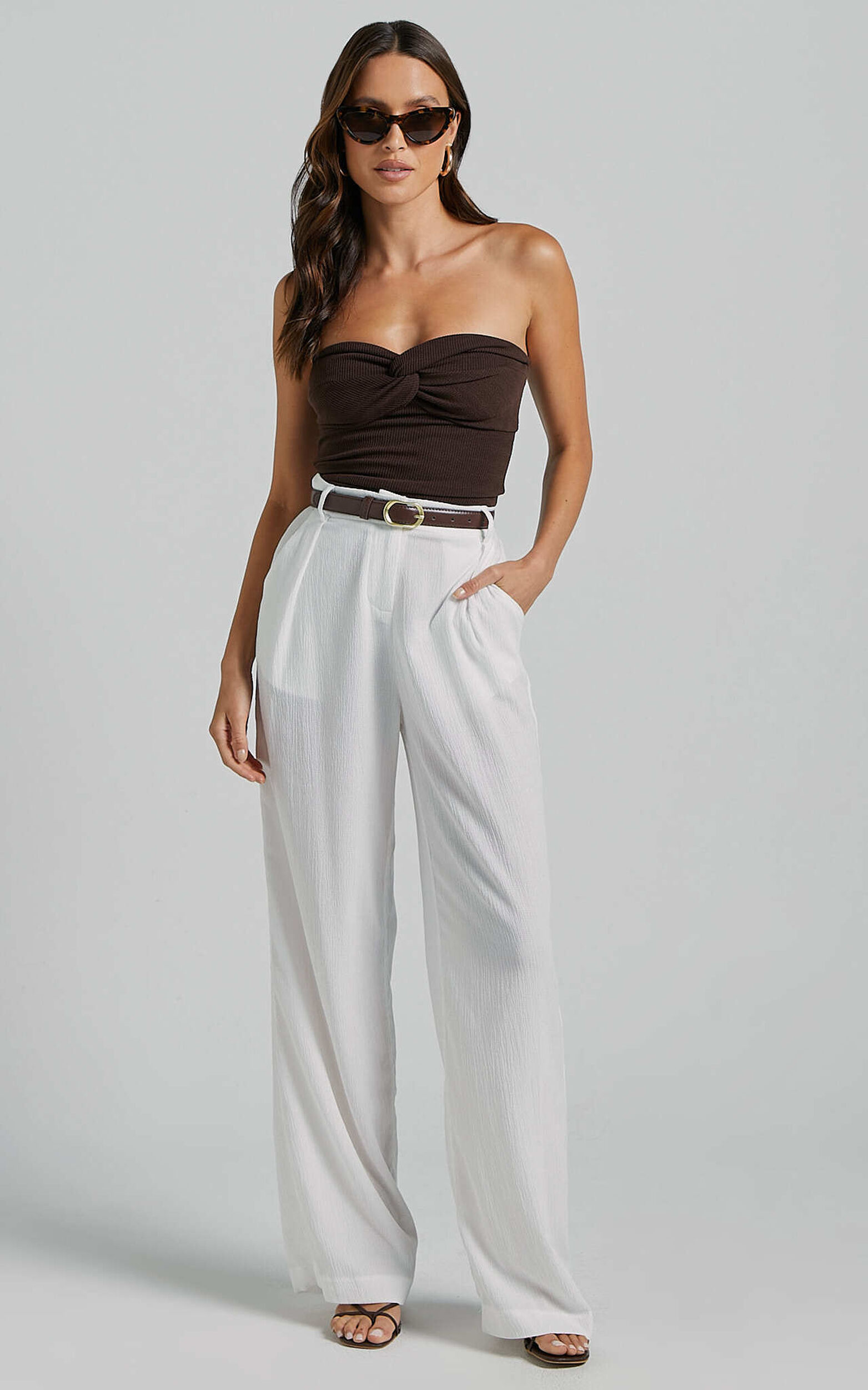 Isabeau Beach Trousers - Mid Rise Crinkle Pleat Relaxed Tailored Pants in White - 04, WHT1