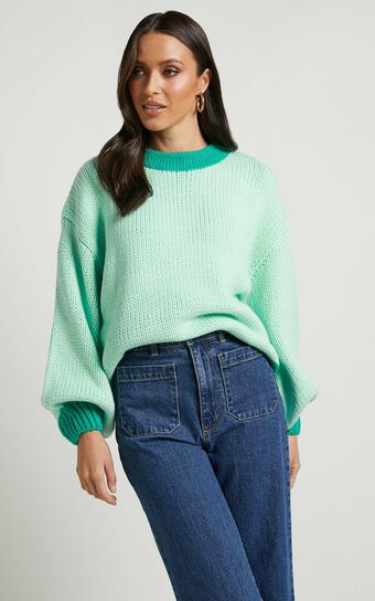 Carmen Jumper - Crew Neck Colour Contrast Thick Knit Jumper in Green