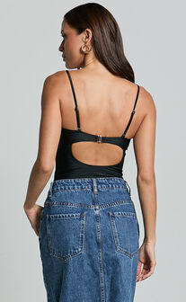 Susie Bodysuit - Strapless Bow Detail Bodysuit in Black
