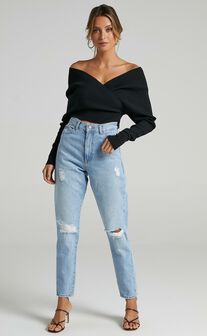 Peggy Top - V Neck Crop Top in Pearl