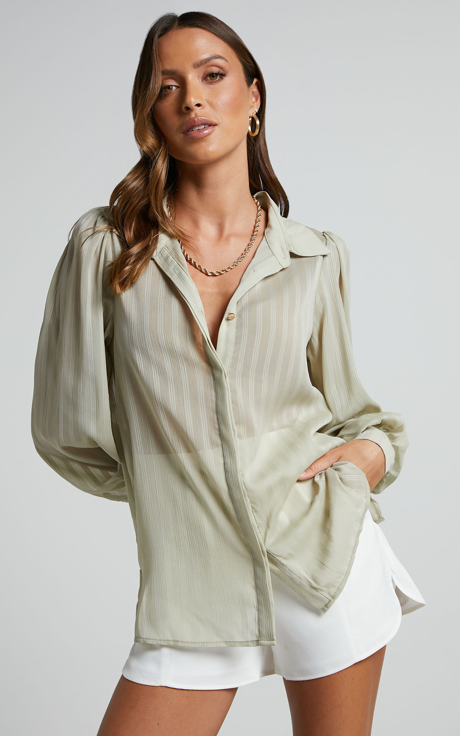 【SCULPTOR】Shell Button Sleeve Top Sage Shell Button Sleeve Top Sage - Sculptor